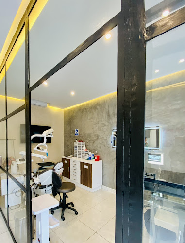 dentista barato Tulum