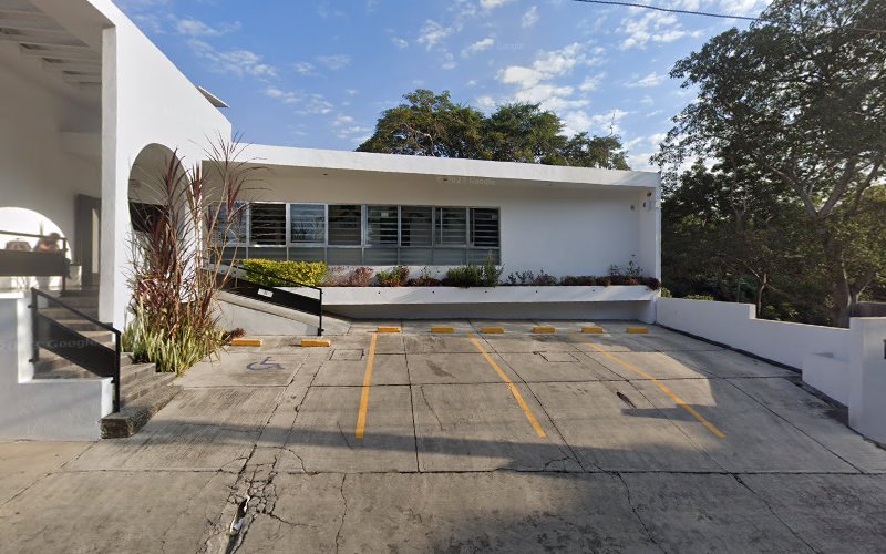 dentista barato Comala
